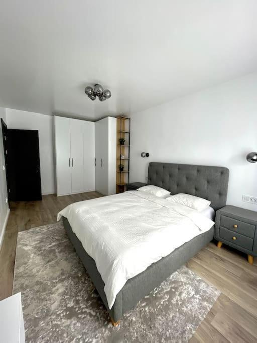 Illy Home Râmnicu Vâlcea Eksteriør billede