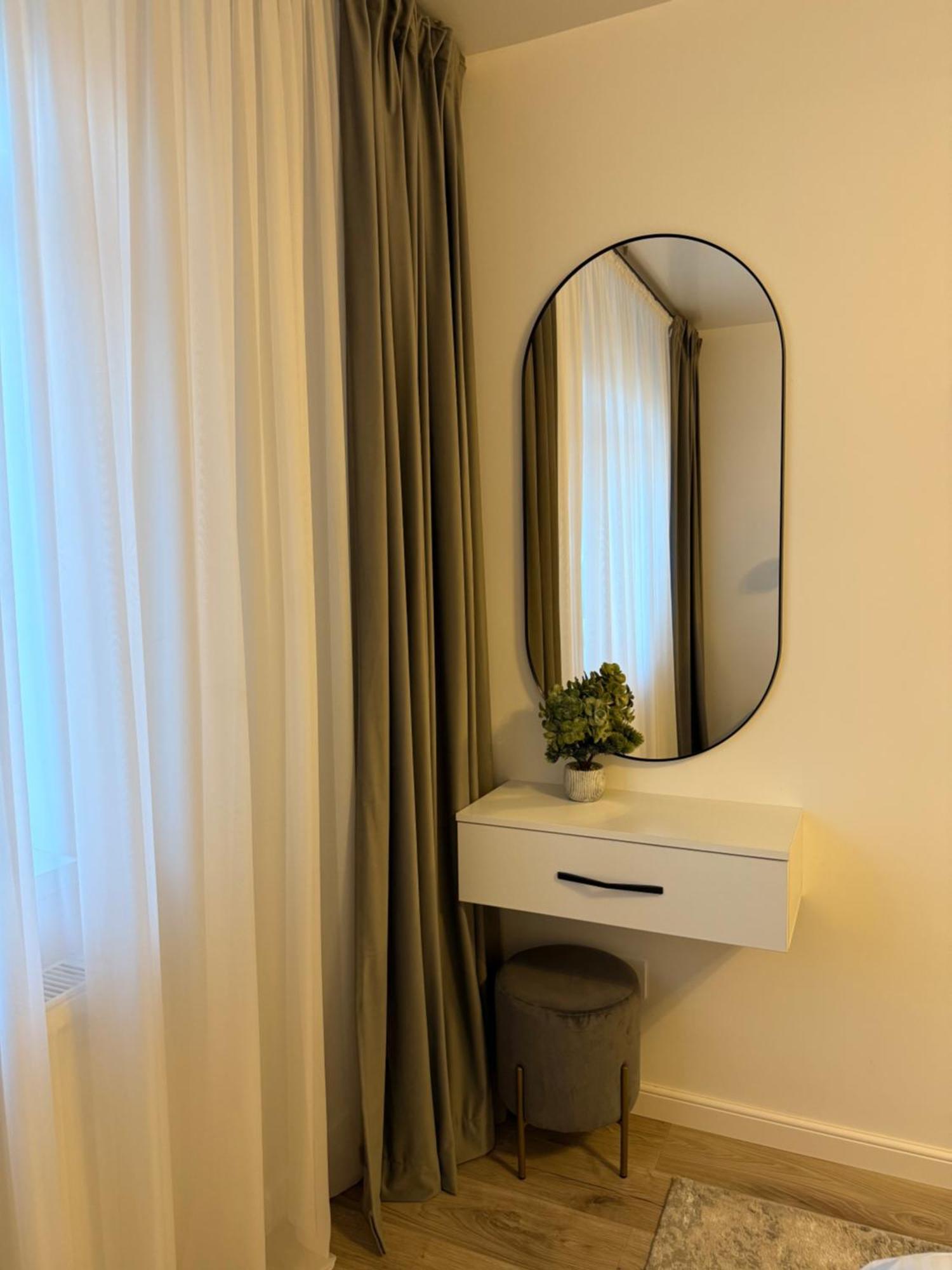 Illy Home Râmnicu Vâlcea Eksteriør billede